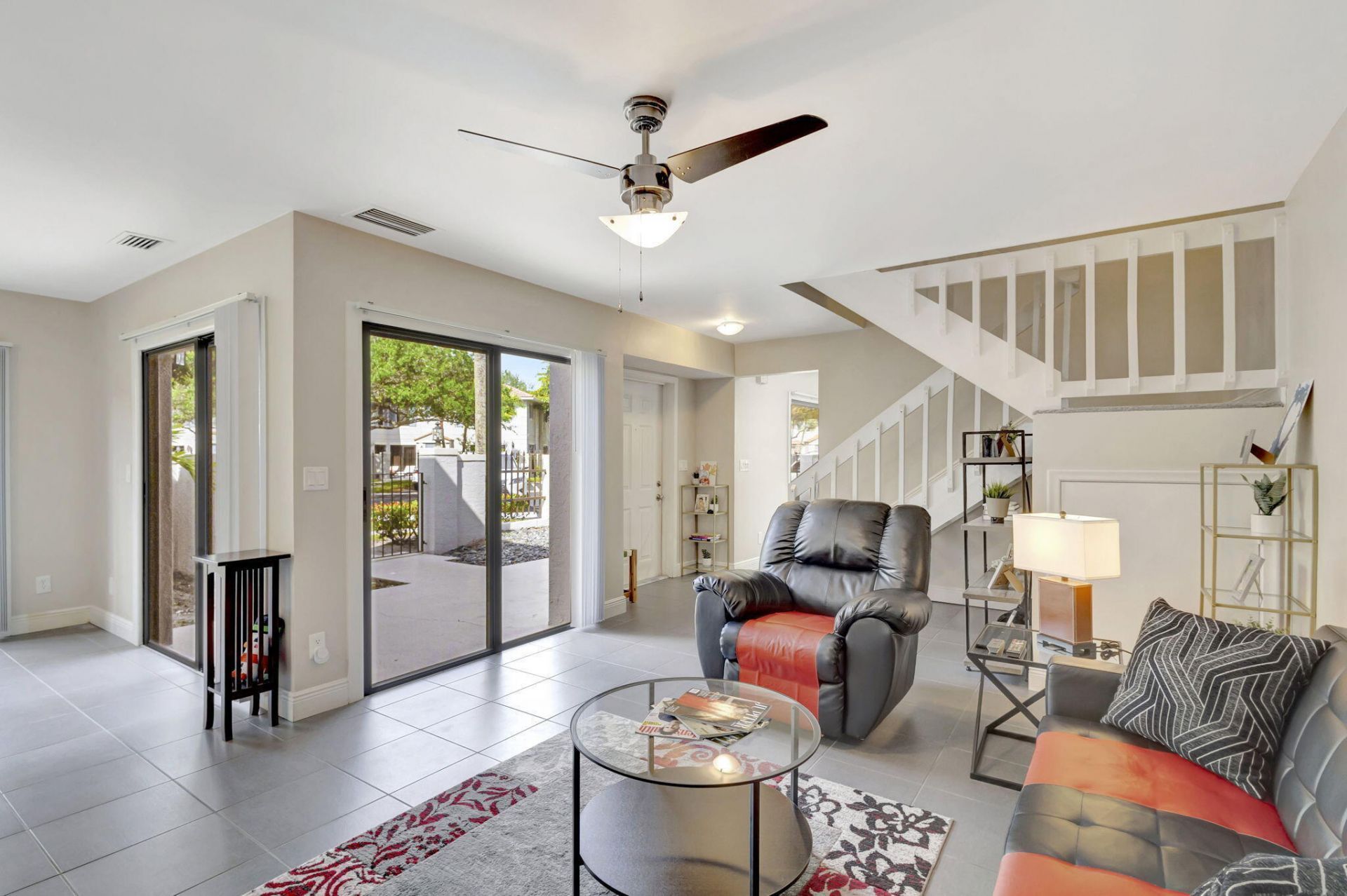 363 Prestwick Circle, Unit 1, Palm Beach Gardens, FL 33418 Photo