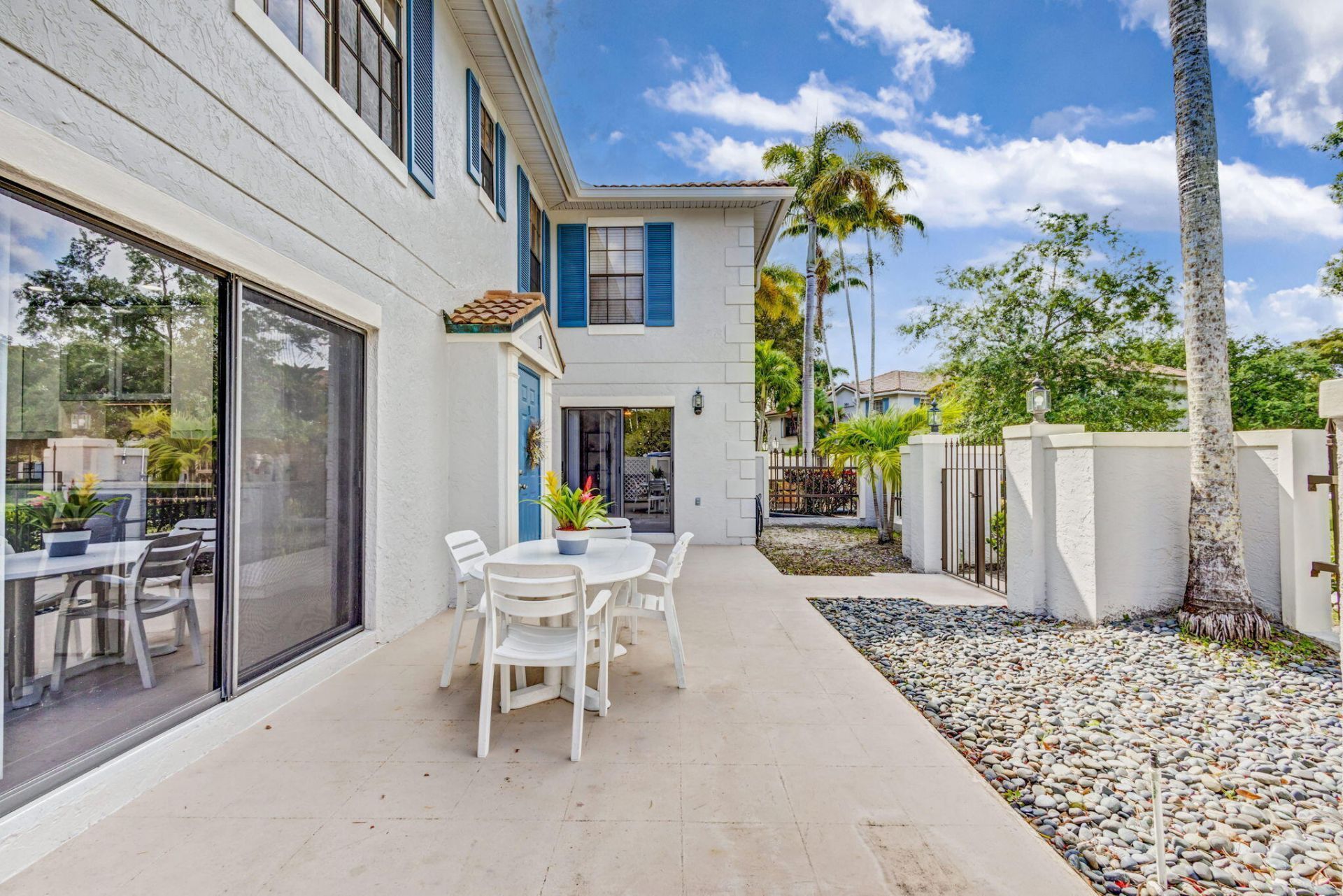 363 Prestwick Circle, Unit 1, Palm Beach Gardens, FL 33418 Photo