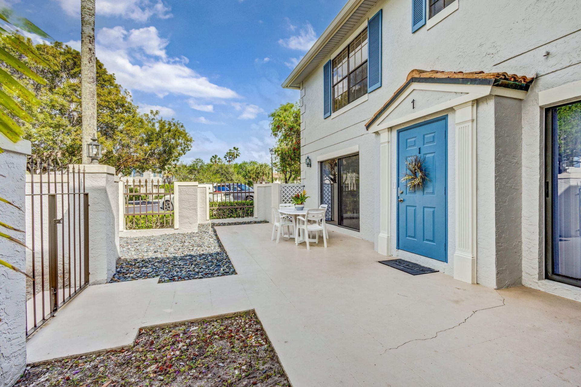 363 Prestwick Circle, Unit 1, Palm Beach Gardens, FL 33418 Photo