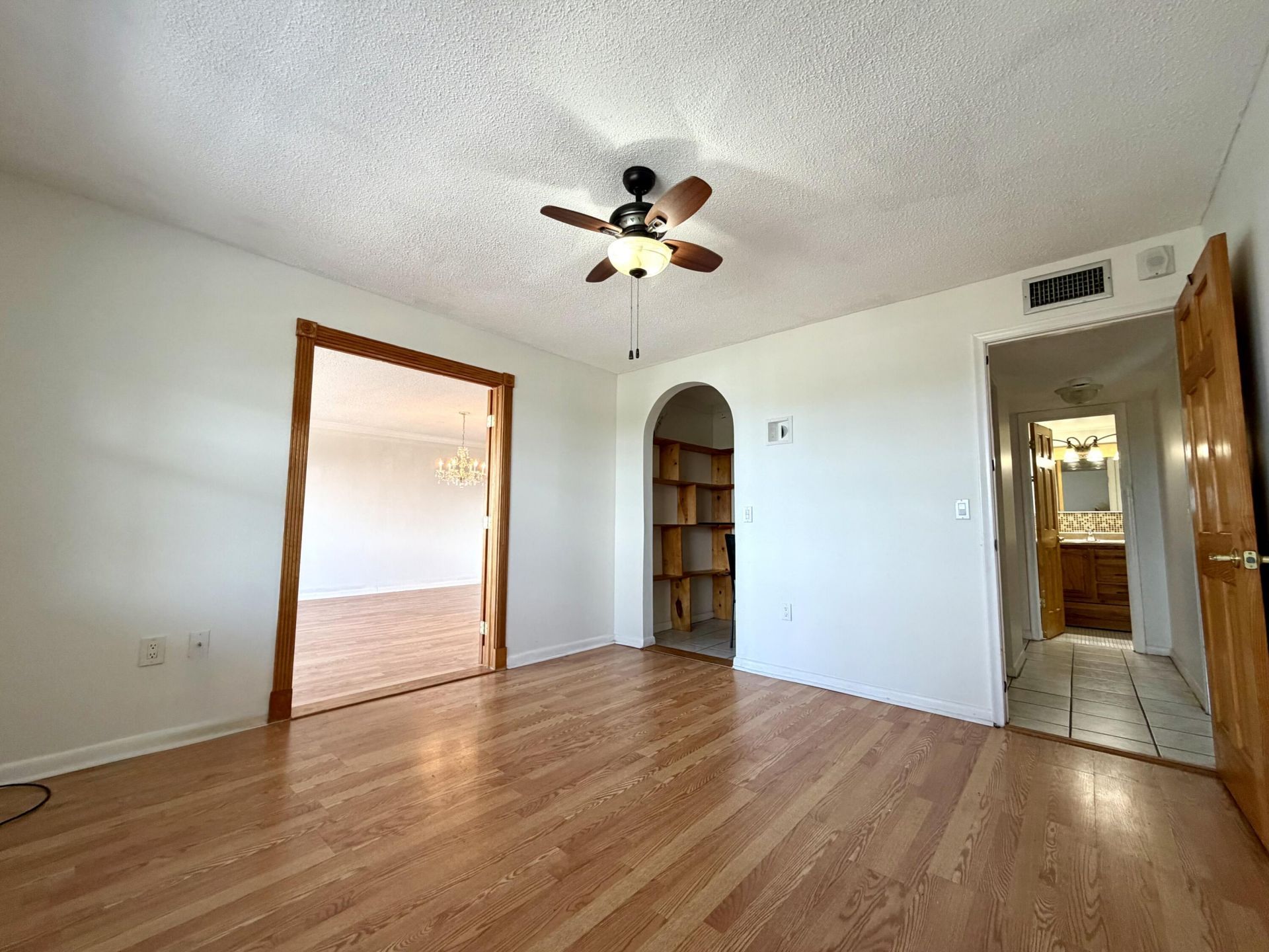 1502 S Lakeside Drive, Unit #401, Lake Worth Beach, FL 33460 Photo