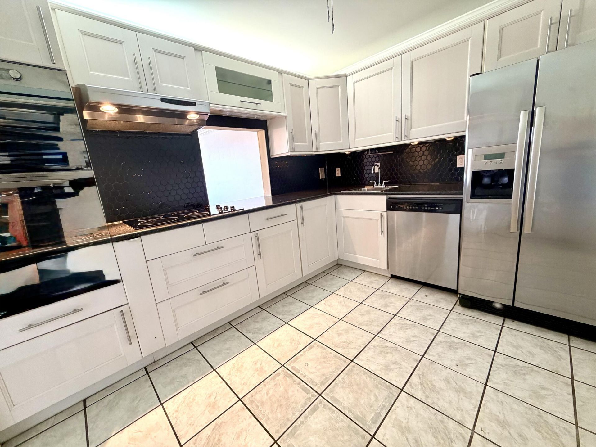 1502 S Lakeside Drive, Unit #401, Lake Worth Beach, FL 33460 Photo