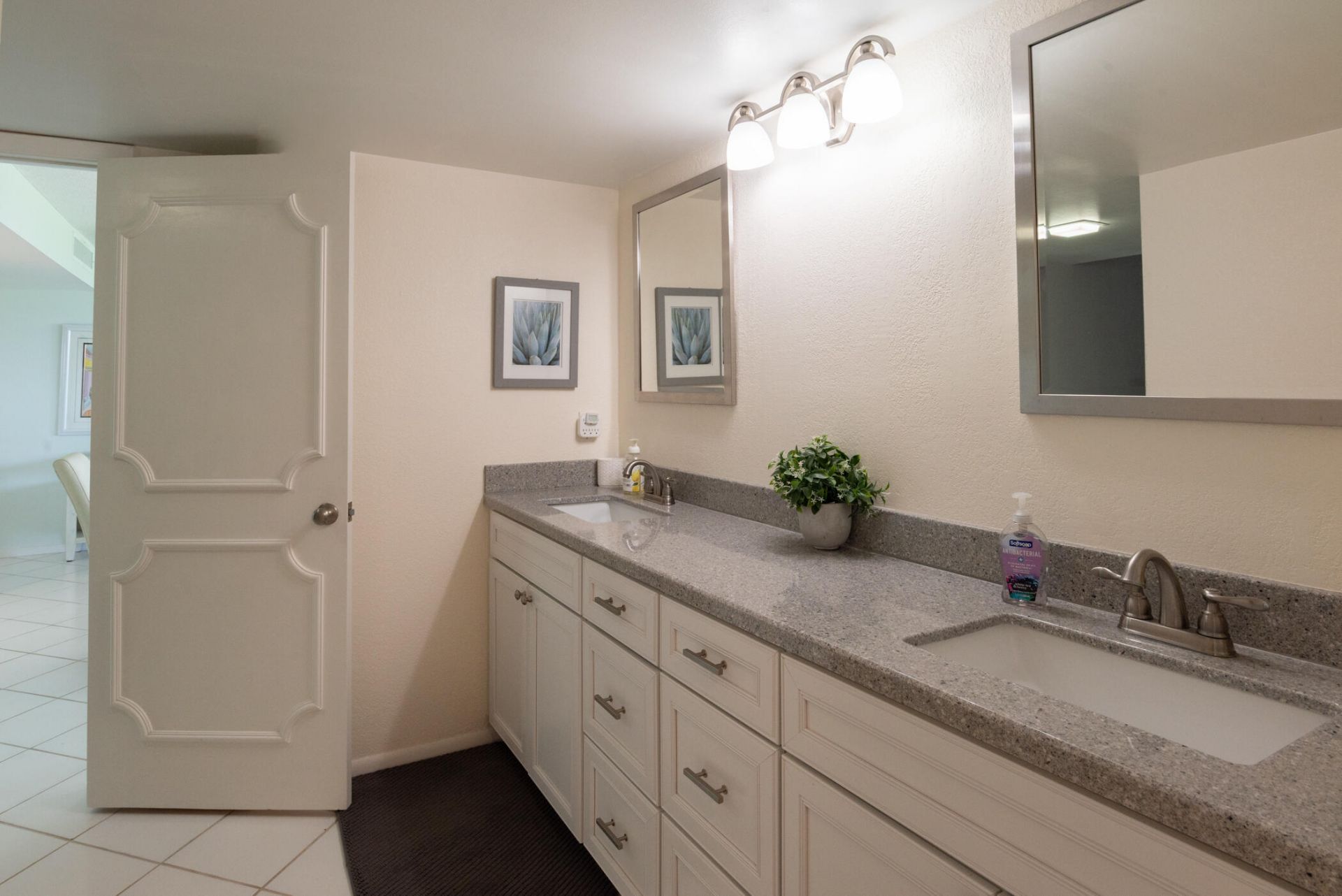 2000 Presidential Way, Unit 603, West Palm Beach, FL 33401 Photo