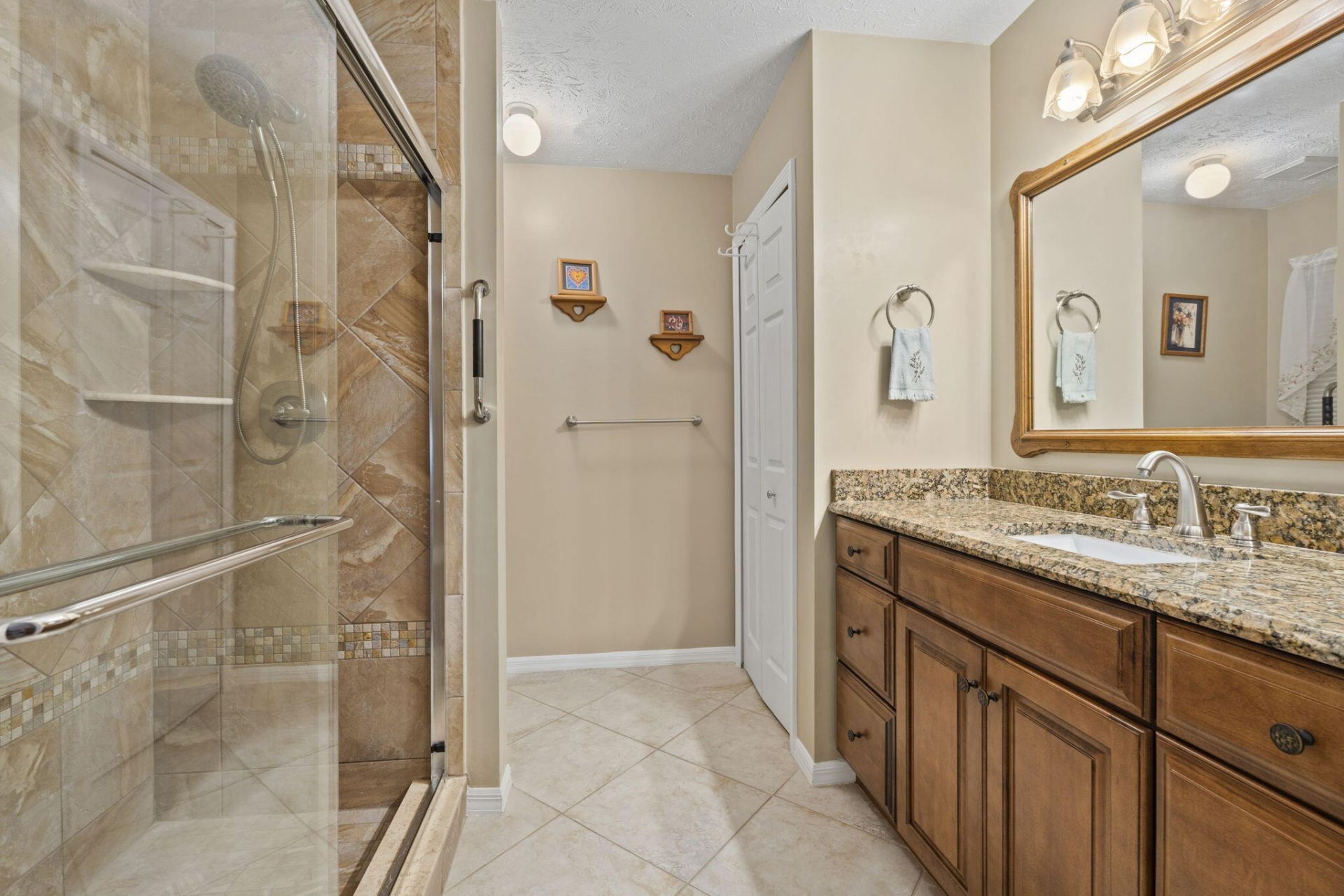 6156 Alexandria Circle, Fort Pierce, FL 34982 Photo