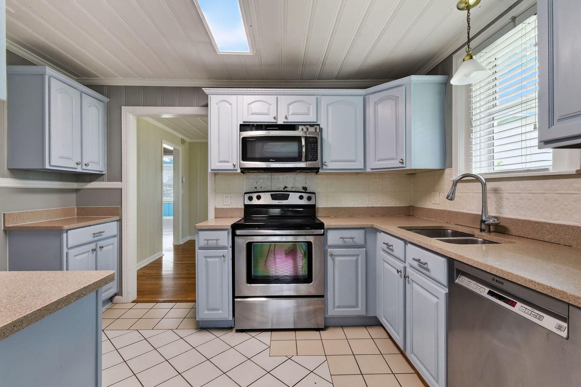 411 Evergreen Drive, Lake Park, FL 33403 Photo
