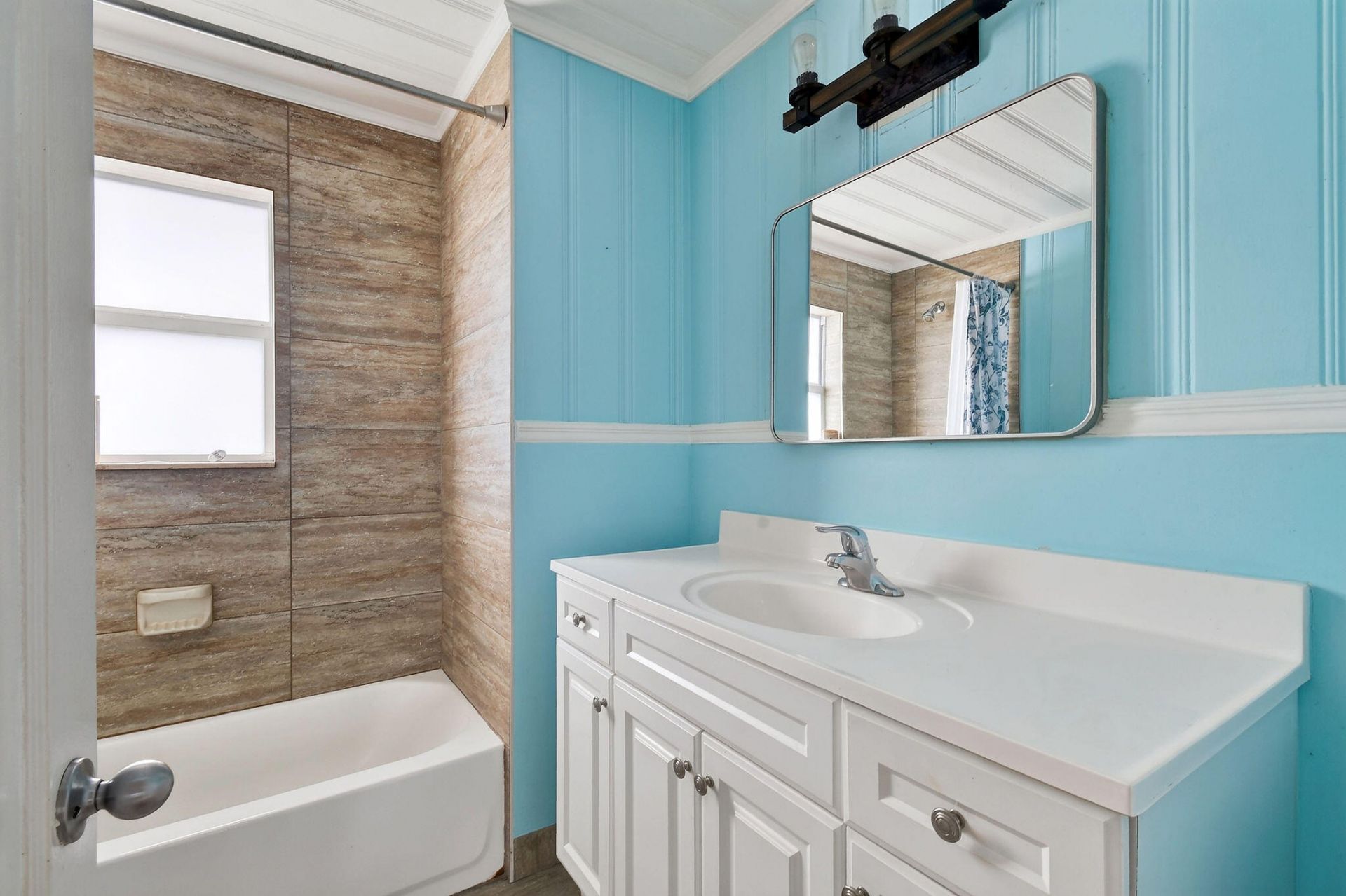 411 Evergreen Drive, Lake Park, FL 33403 Photo