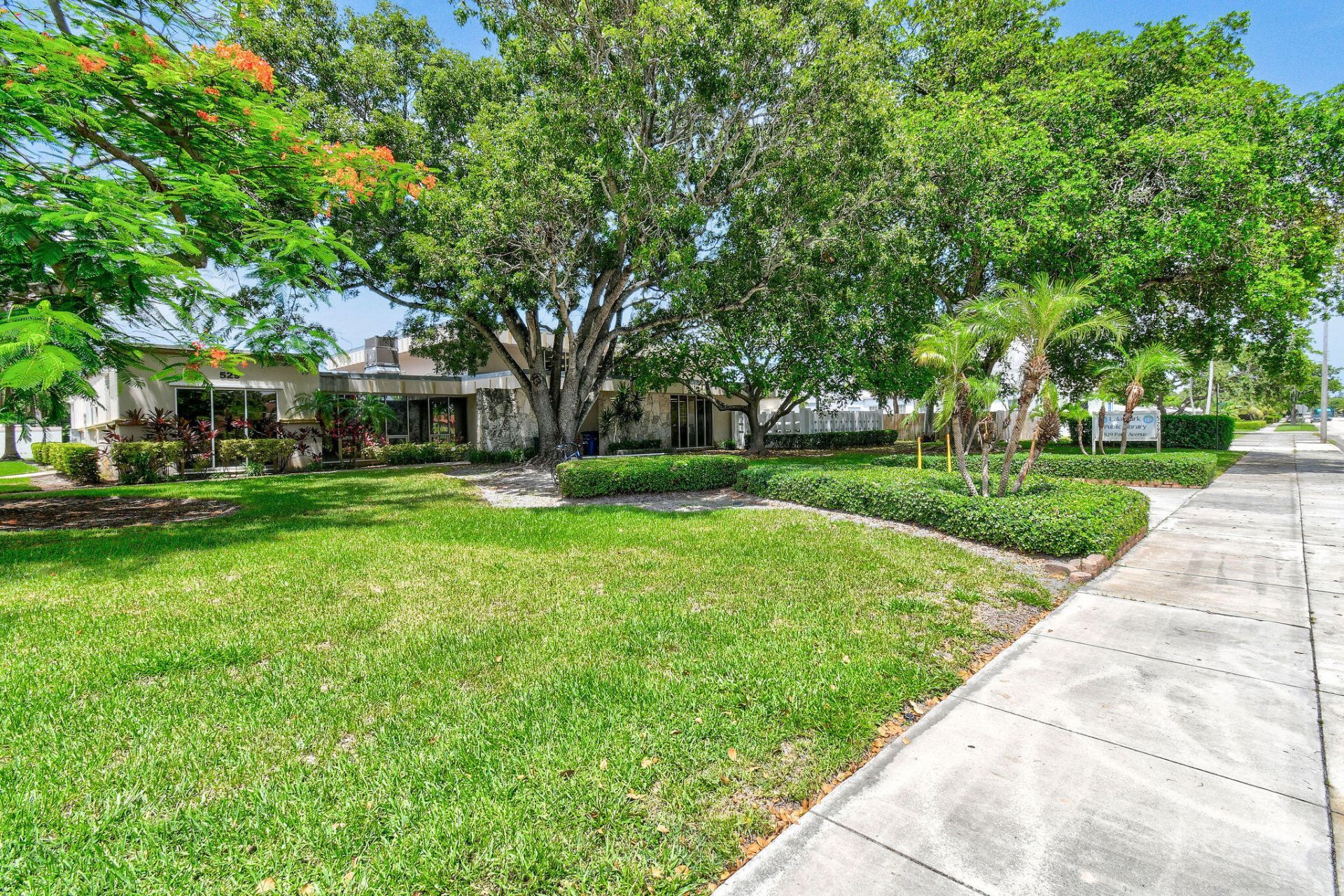 411 Evergreen Drive, Lake Park, FL 33403 Photo