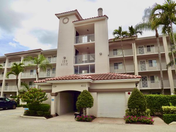 6112 Huntwick Terrace, Unit 205, Delray Beach, FL 33484