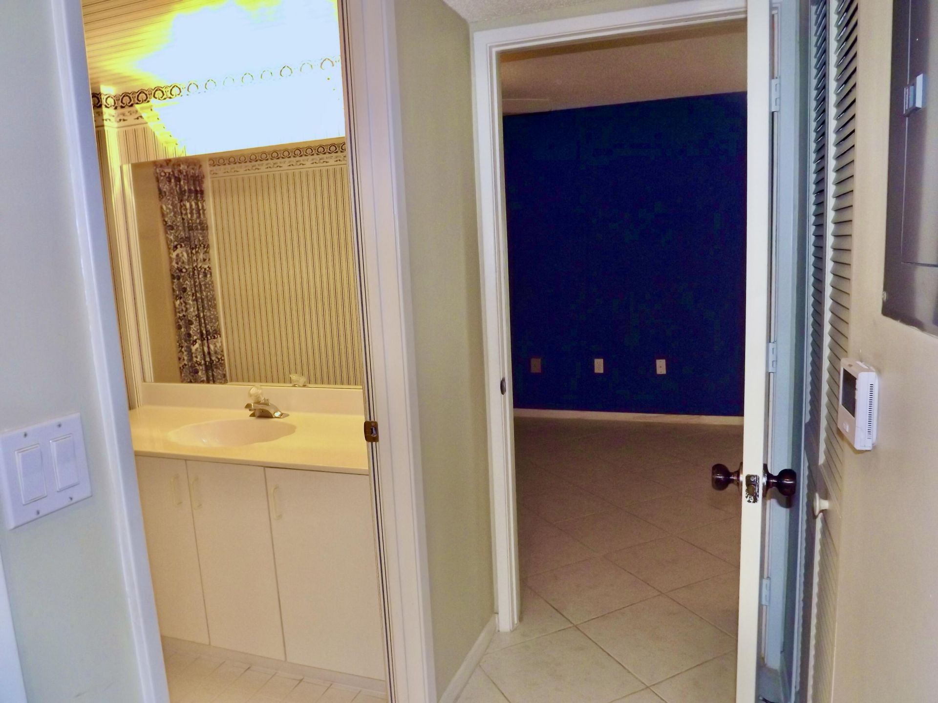 6112 Huntwick Terrace, Unit 205, Delray Beach, FL 33484 Photo