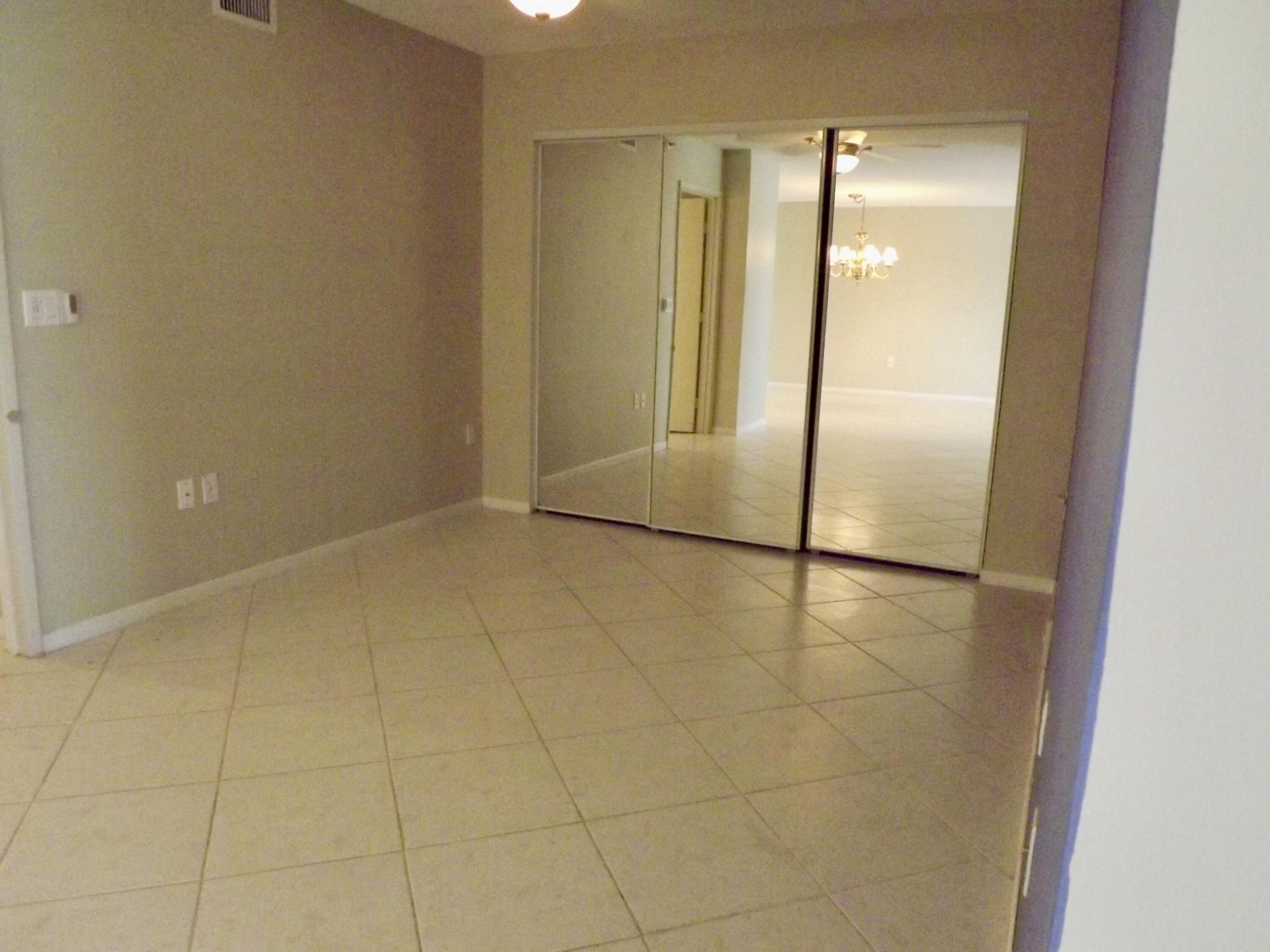 6112 Huntwick Terrace, Unit 205, Delray Beach, FL 33484 Photo