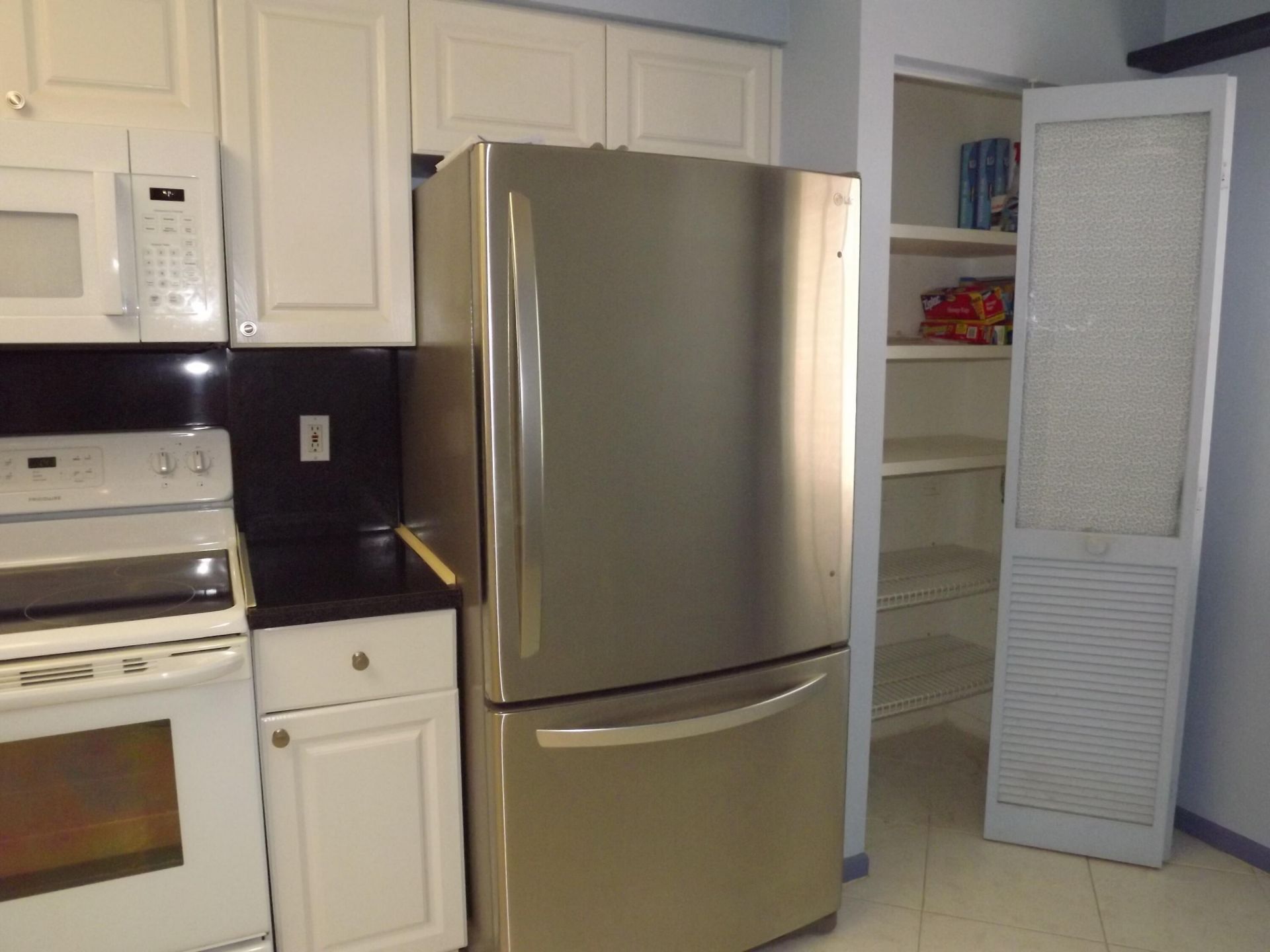 6112 Huntwick Terrace, Unit 205, Delray Beach, FL 33484 Photo