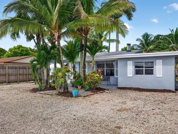 1873 SW 28TH Terrace, Fort Lauderdale, FL 33312