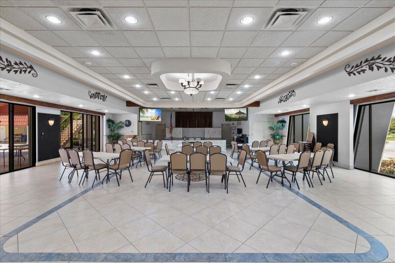 892 Worcester Lane, Unit B, Lake Worth, FL 33467 Photo