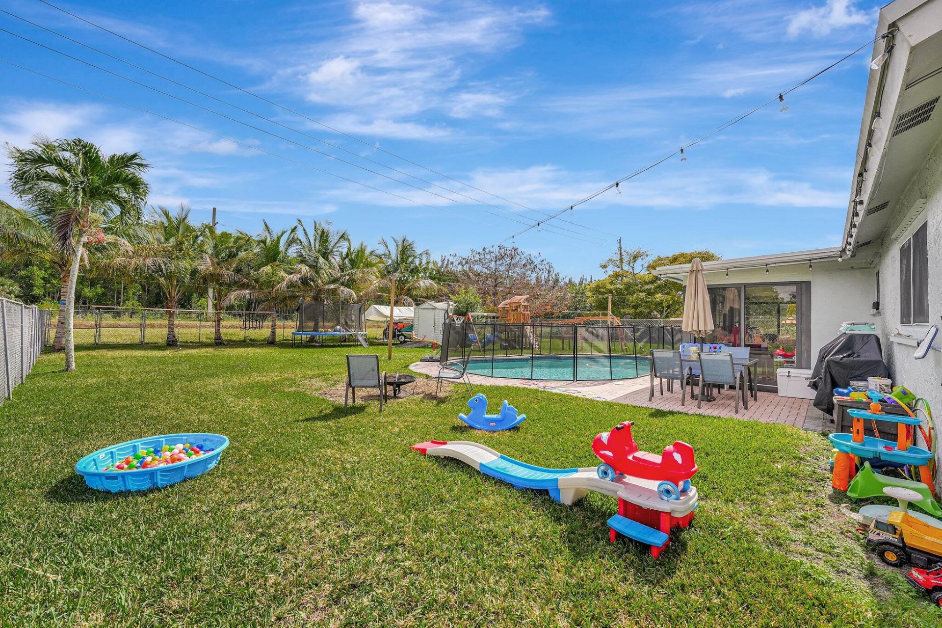 4770 NW 113th Avenue, Sunrise, FL 33323 Photo