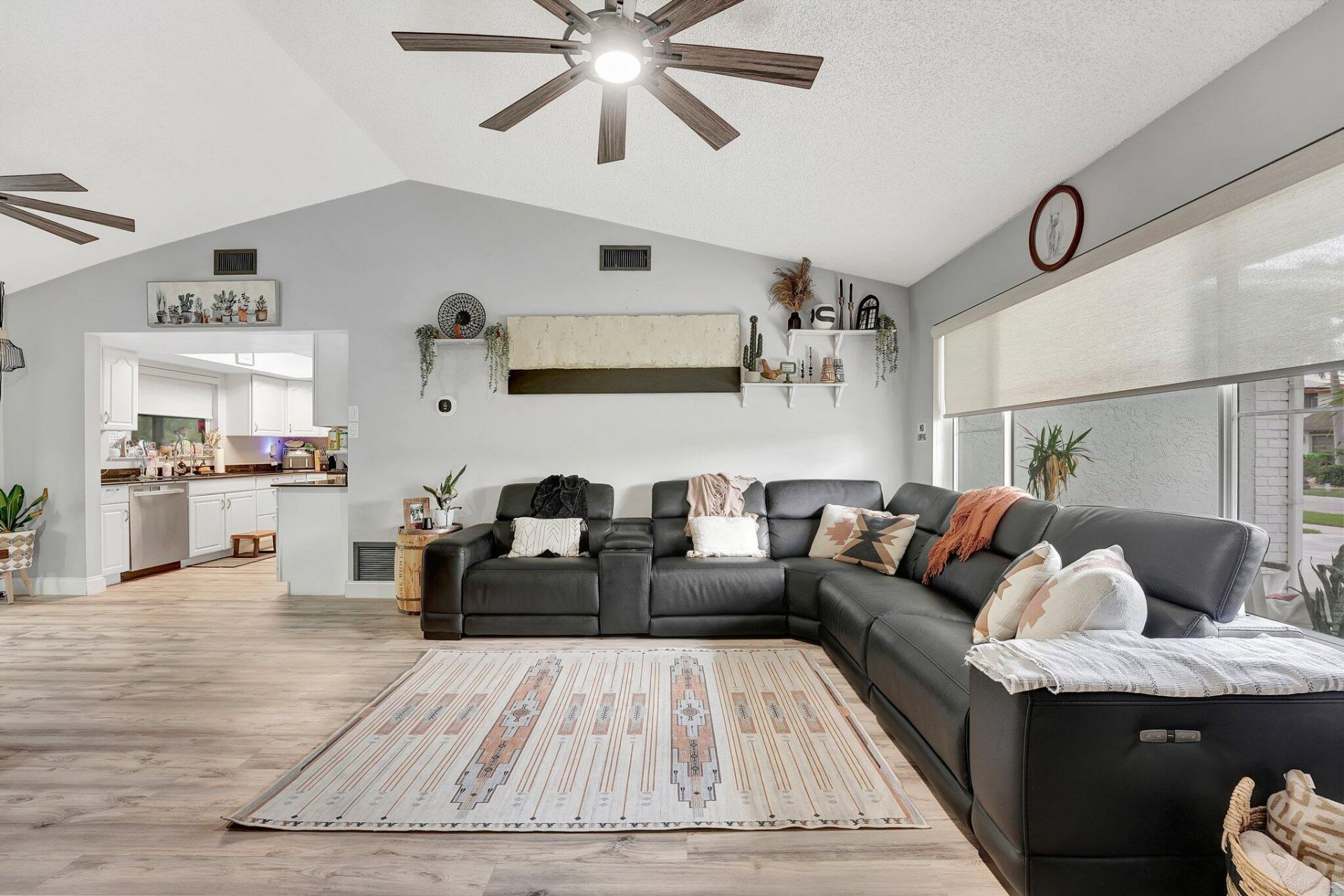 4770 NW 113th Avenue, Sunrise, FL 33323 Photo