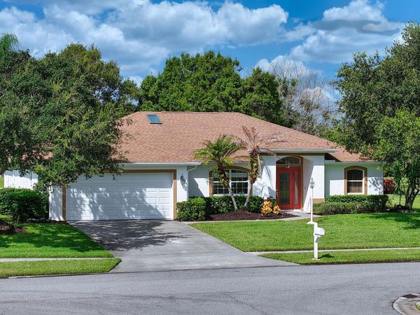 240 53RD Circle, Vero Beach, FL 32968