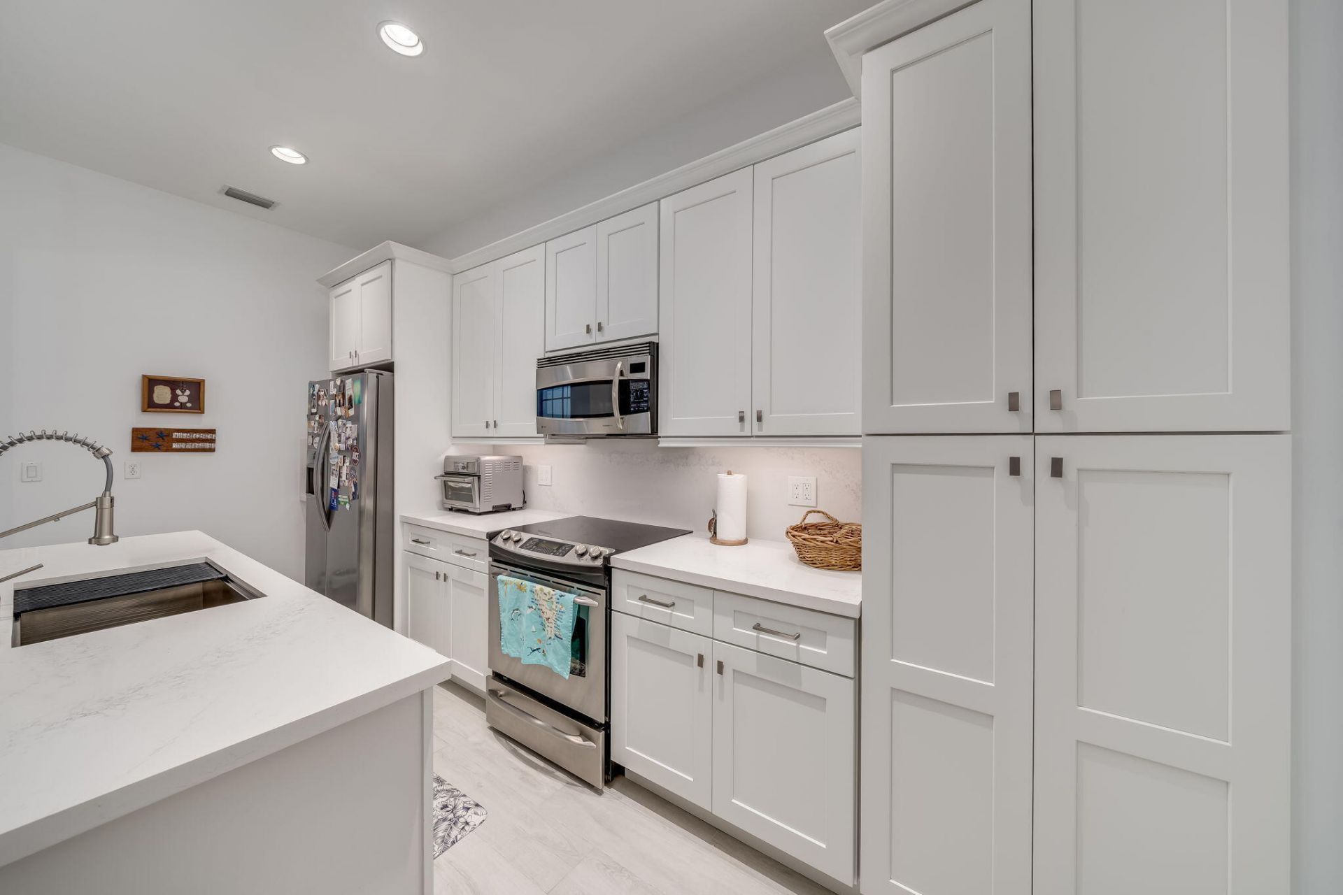 8335 NW 7th Terrace, Boca Raton, FL 33487 Photo