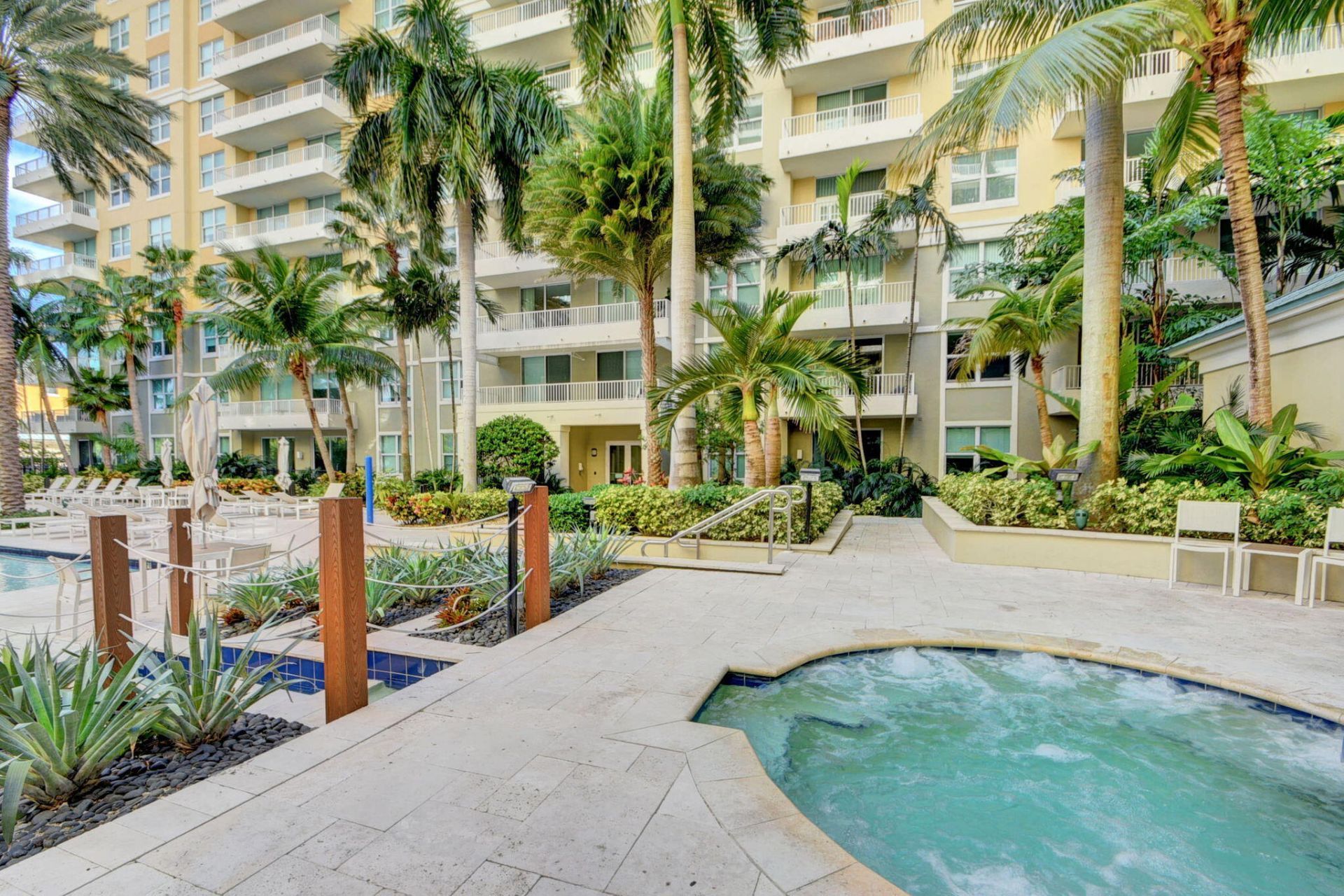 700 E Boynton Beach Boulevard, Unit 410, Boynton Beach, FL 33435 Photo