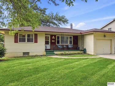 5010 N 54th Street, Omaha, NE 68104