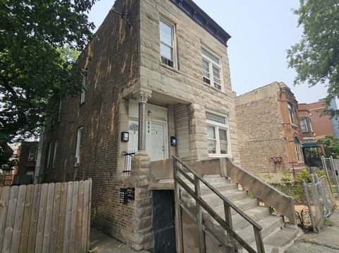 Main Photo