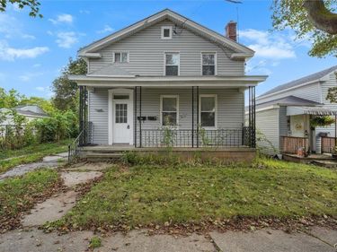 146 W Cayuga Street, Oswego, NY 13126