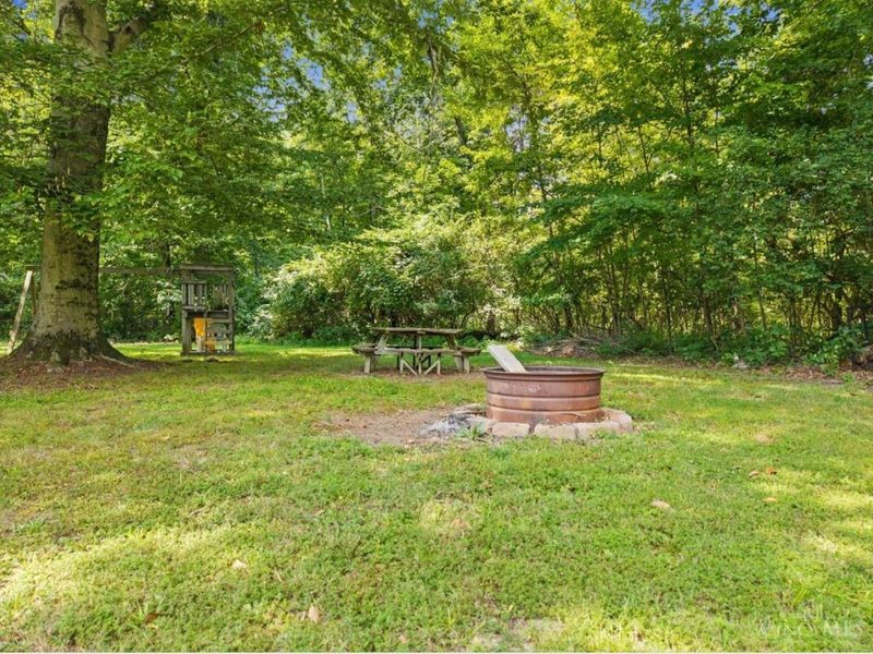 771 Halle Drive, Perry Township, OH 45118 Photo 24
