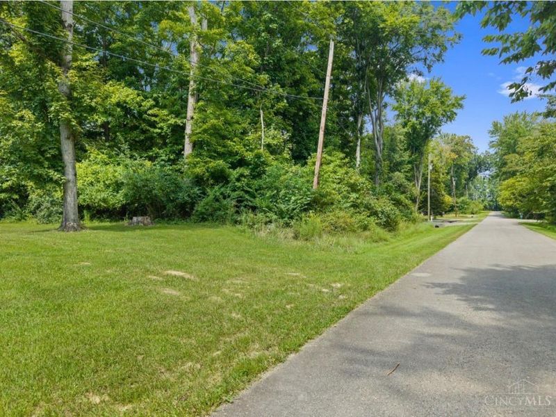 771 Halle Drive, Perry Township, OH 45118 Photo 27
