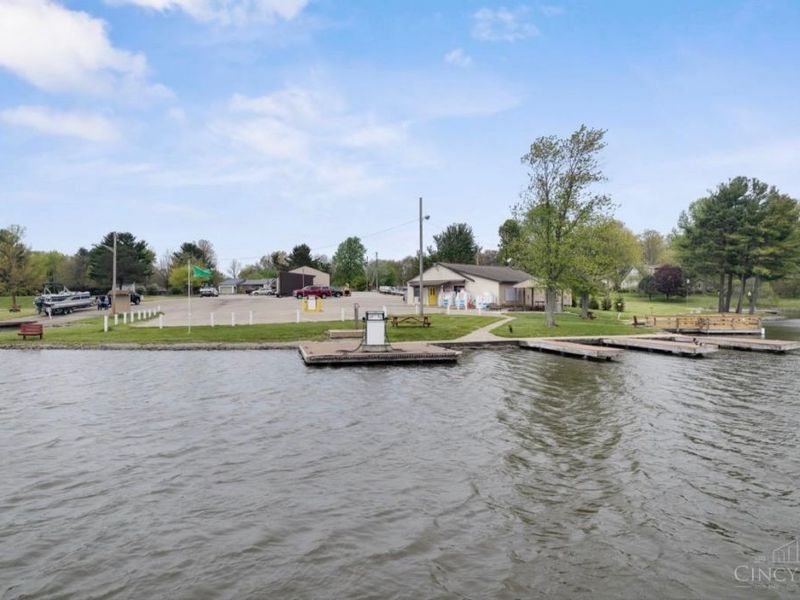 771 Halle Drive, Perry Township, OH 45118 Photo 32