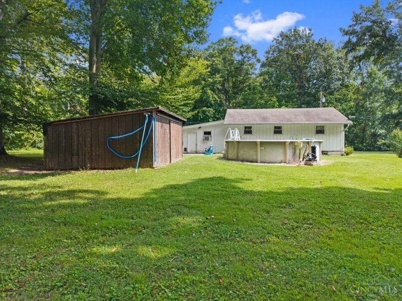 771 Halle Drive, Perry Township, OH 45118 Photo 5