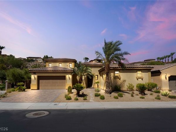 72 Rezzonico Drive , Henderson, NV 89011