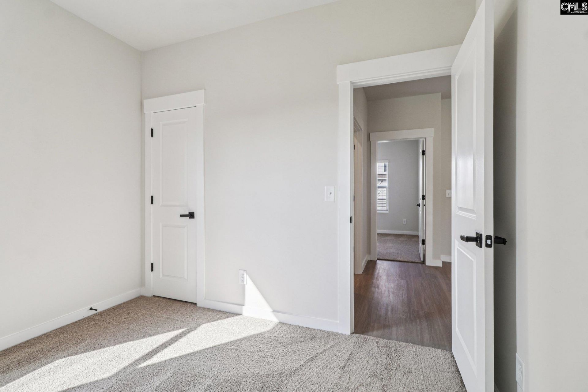 105 Sundew Road Photo 12