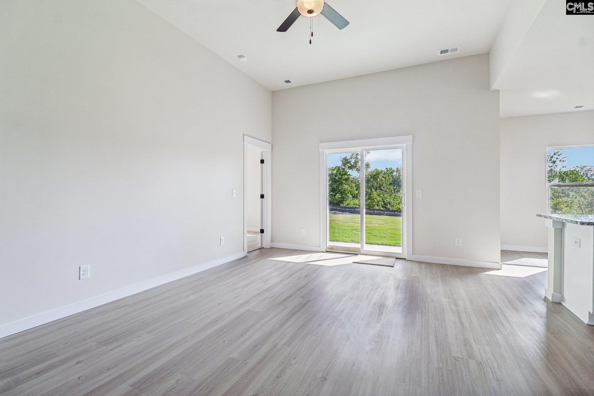 105 Sundew Road Photo 4