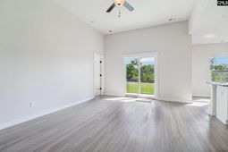 105 Sundew Road photo 4