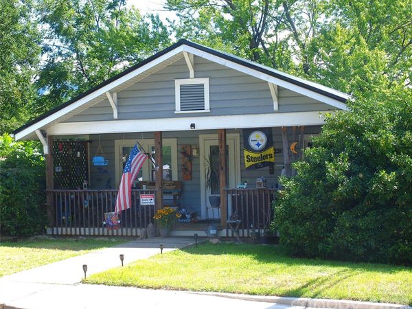 384 Pisgah Drive , Canton, NC 28716