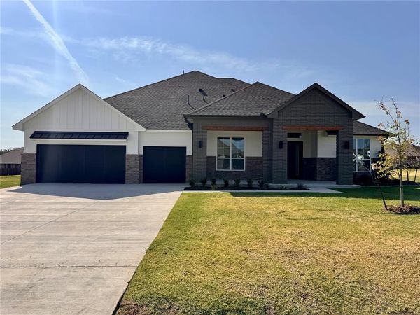 4100 Blue Ridge Avenue, Newcastle, OK 73072