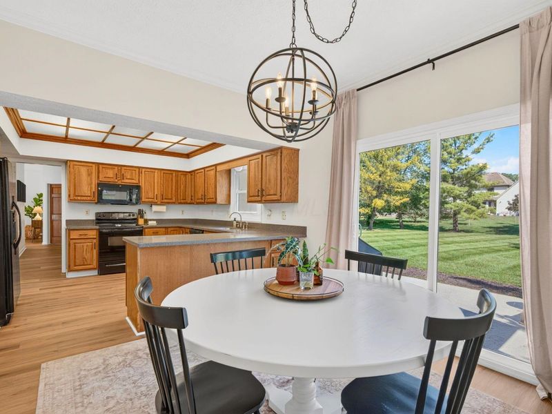 8538 Chateau Drive , Pickerington, OH 43147 Photo 31