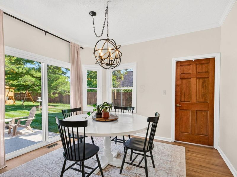 8538 Chateau Drive , Pickerington, OH 43147 Photo 32