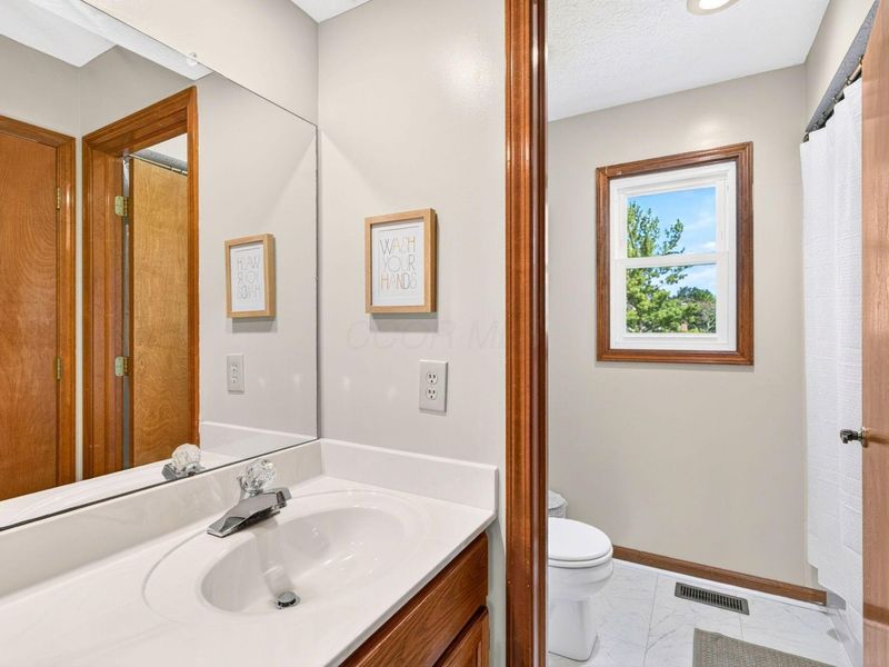 8538 Chateau Drive , Pickerington, OH 43147 Photo 42