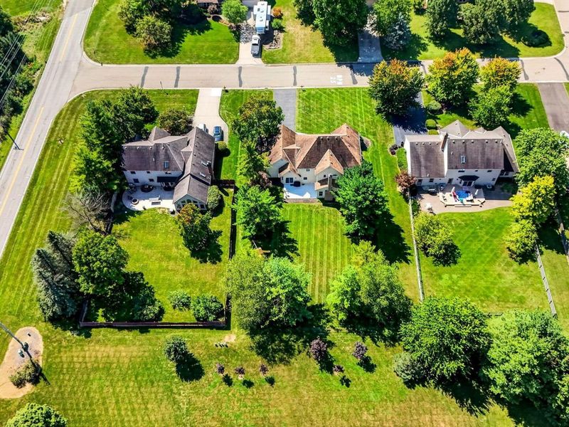 8538 Chateau Drive , Pickerington, OH 43147 Photo 57
