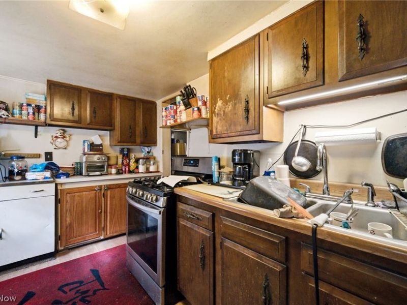 515 W River Road N, Elyria, OH 44035 Photo 10