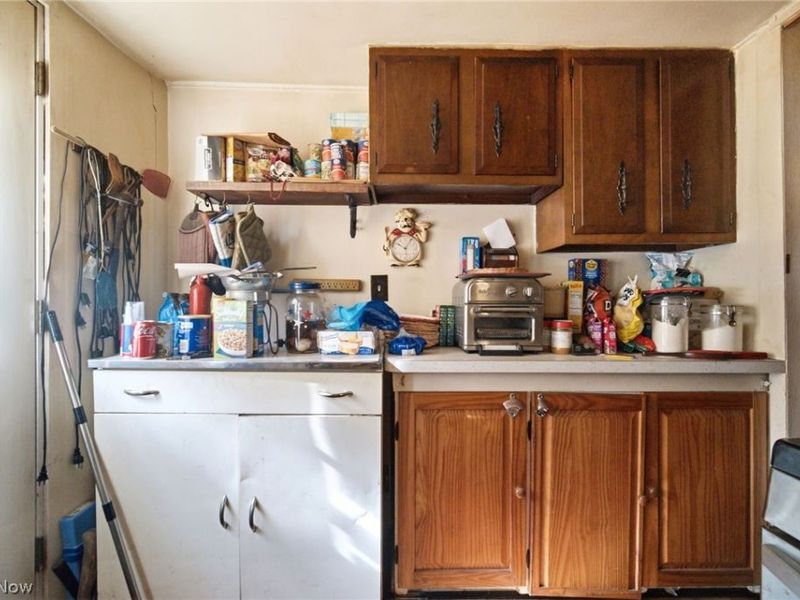 515 W River Road N, Elyria, OH 44035 Photo 8