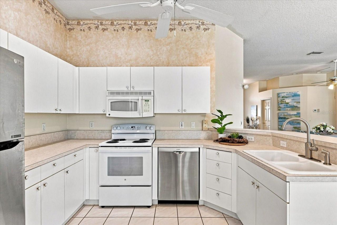 6983 Superior Street Circle, Sarasota, FL 34243 Photo