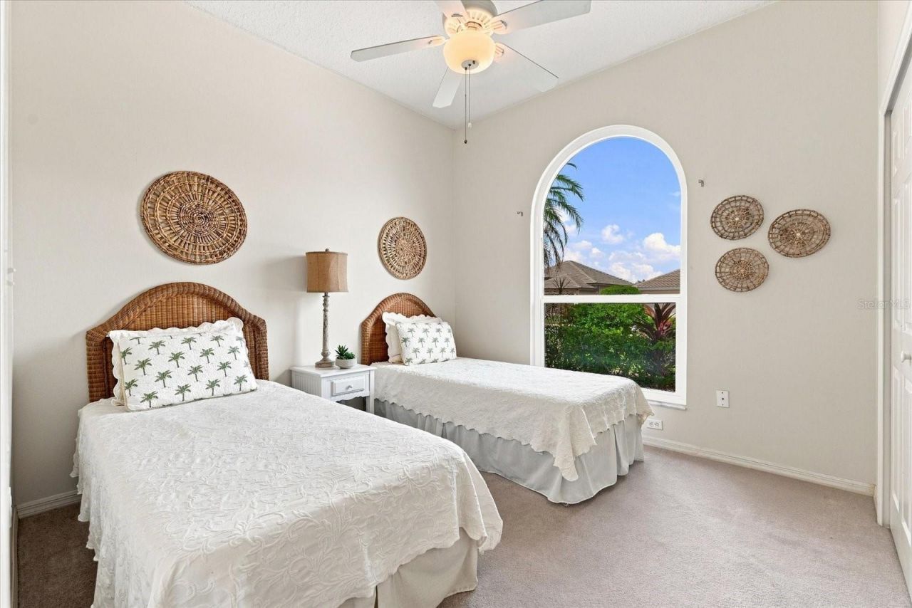 6983 Superior Street Circle, Sarasota, FL 34243 Photo
