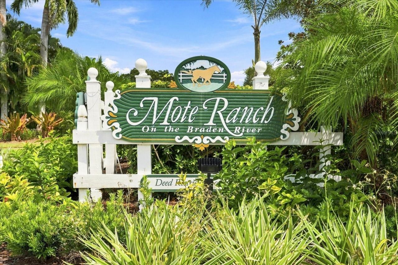 6983 Superior Street Circle, Sarasota, FL 34243 Photo