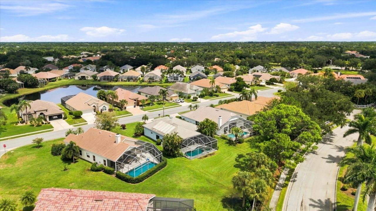 6983 Superior Street Circle, Sarasota, FL 34243 Photo
