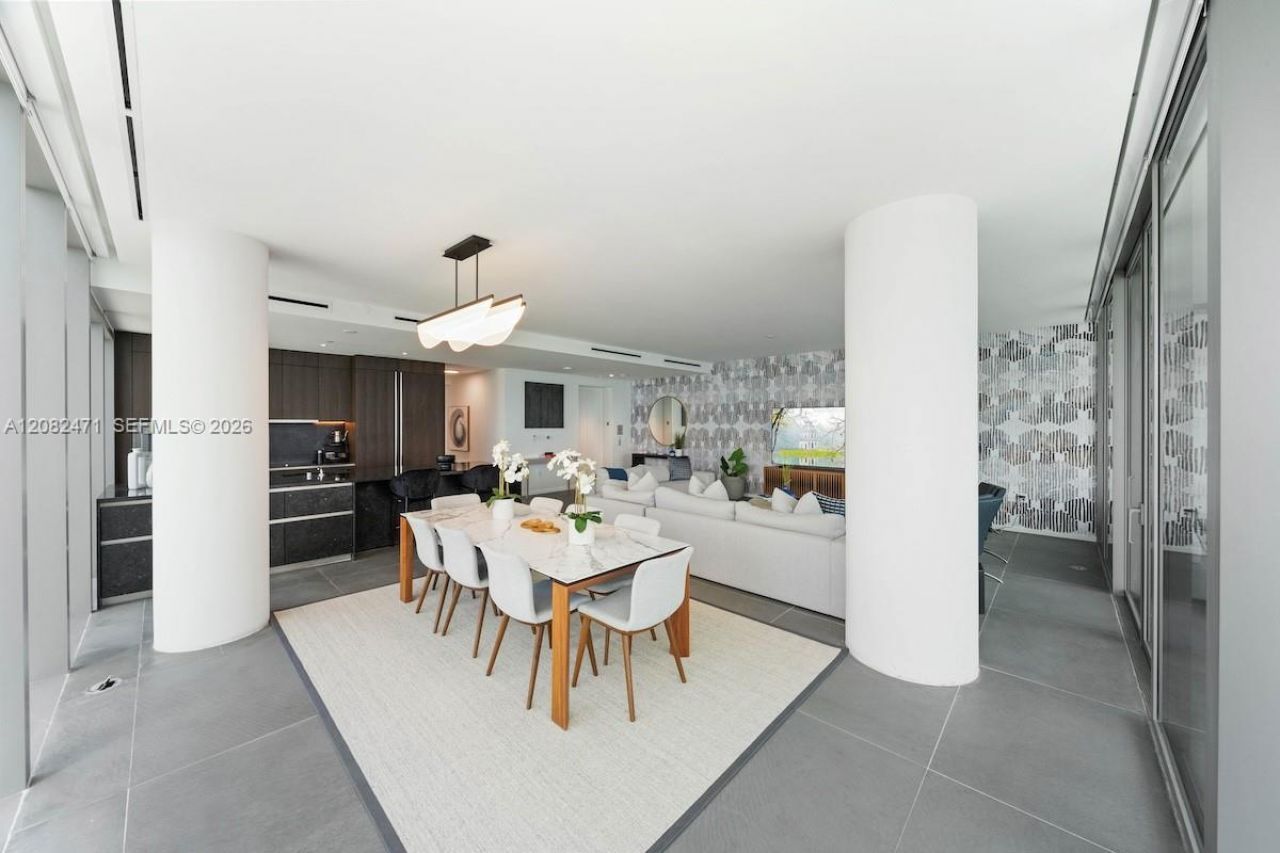 2000 S Ocean Dr , Unit 31B, Hallandale Beach, FL 33009 Photo