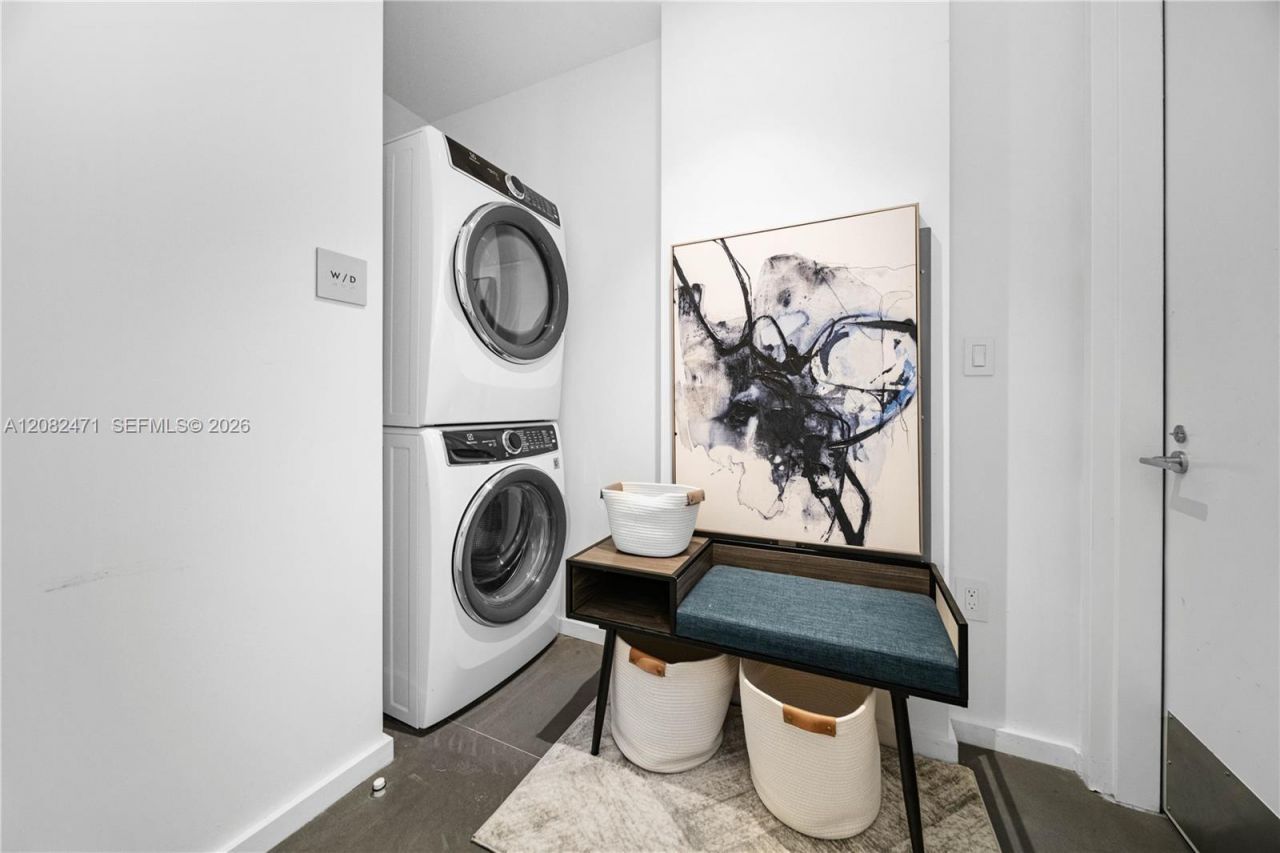 2000 S Ocean Dr , Unit 31B, Hallandale Beach, FL 33009 Photo