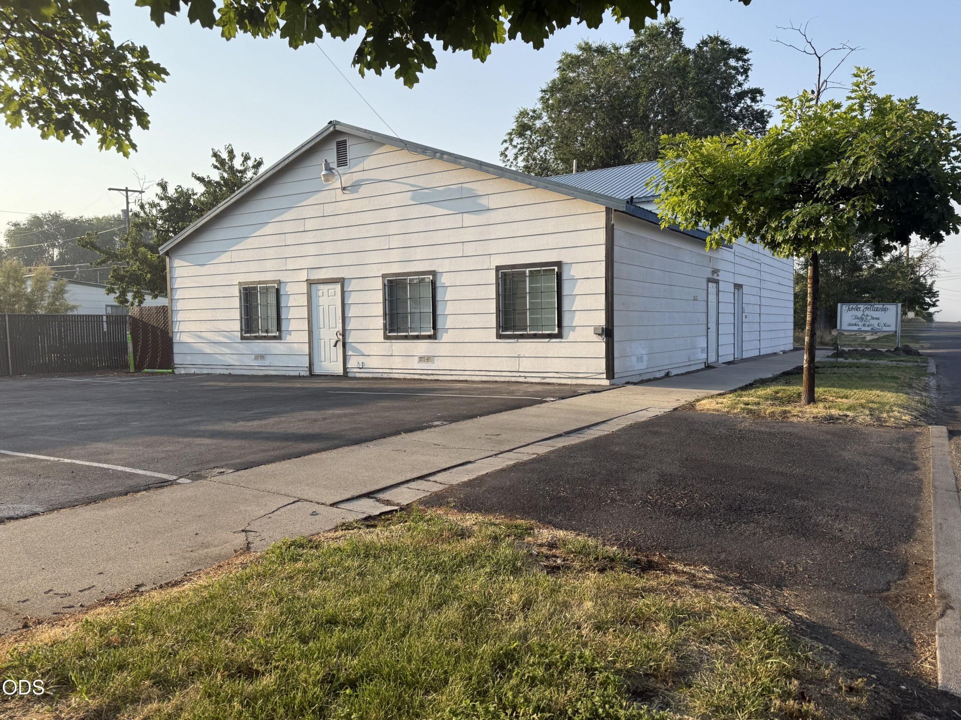 1313 Owens Street, Klamath Falls, OR 97601 Main Photo