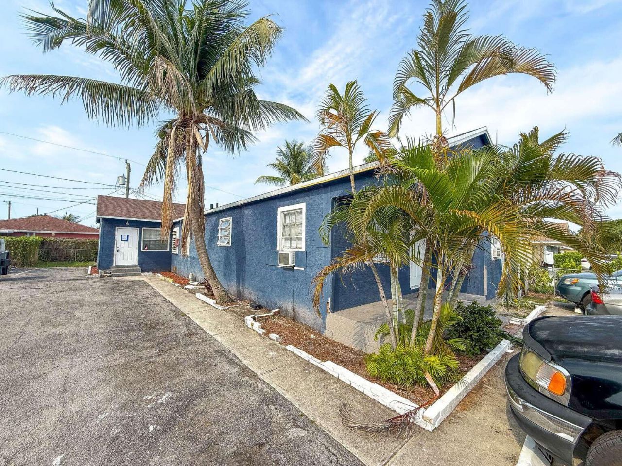 1000 W Lakewood Road, West Palm Beach, FL 33405 Photo