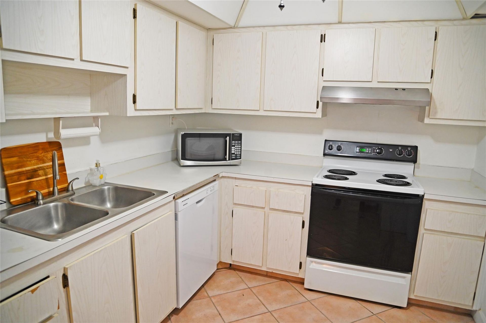 525 N Ocean Boulevard, Unit 923, Pompano Beach, FL 33062 Photo