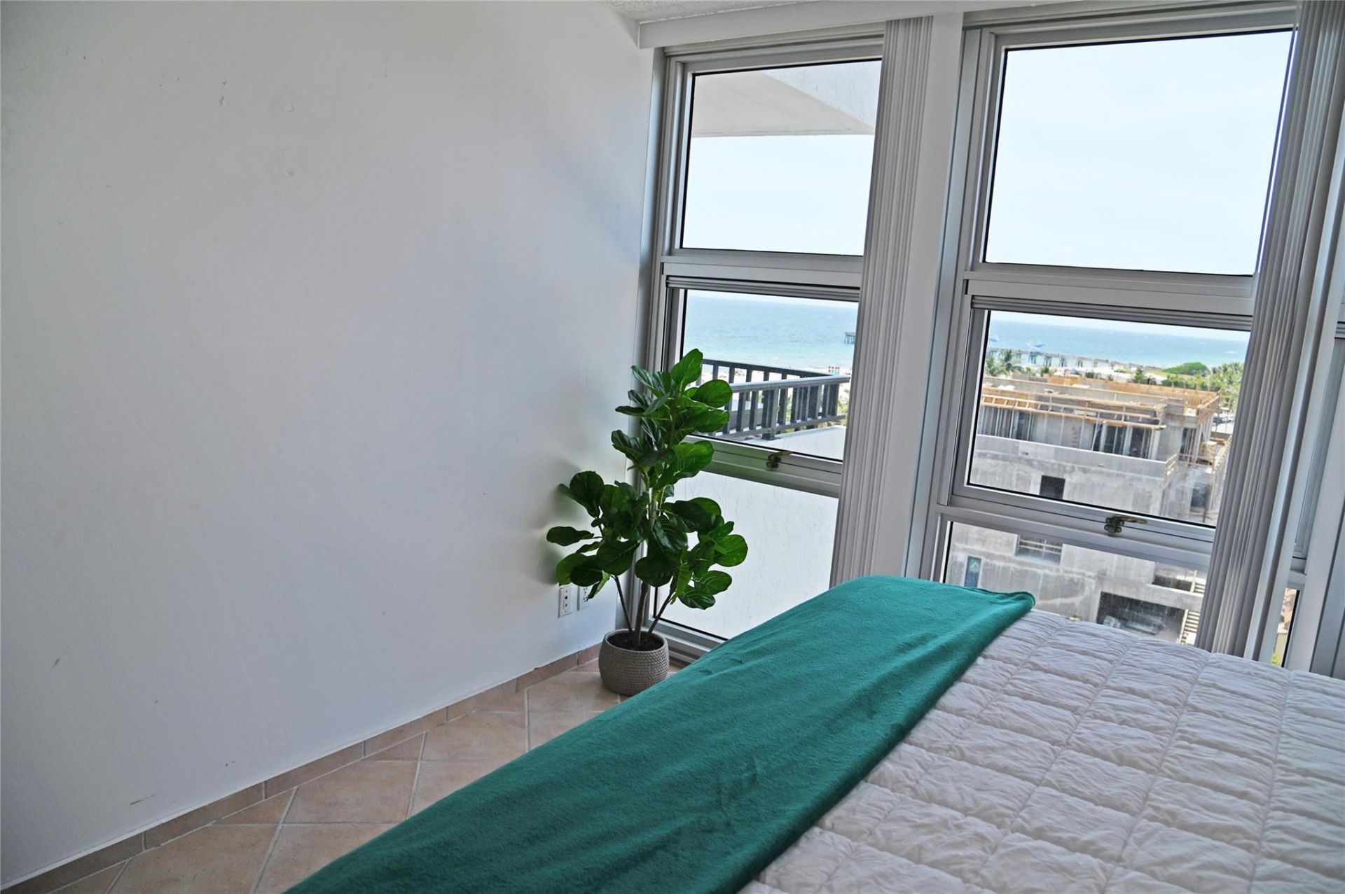 525 N Ocean Boulevard, Unit 923, Pompano Beach, FL 33062 Photo